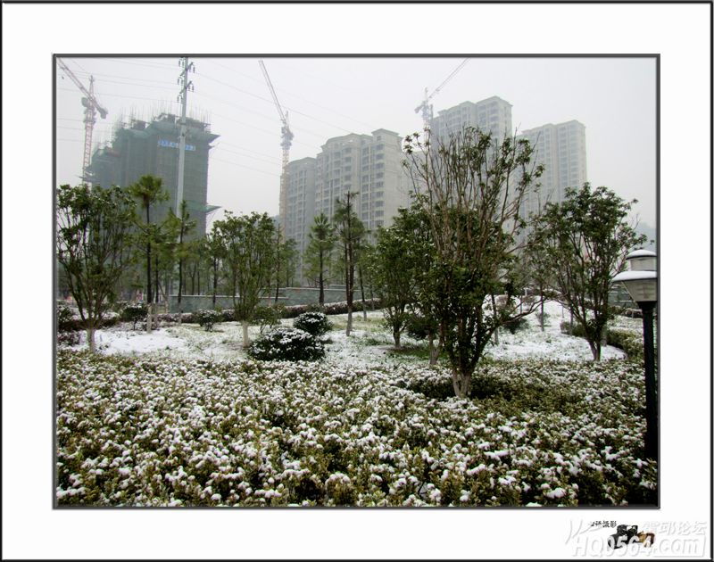 2012��ĵ�һ��ѩ05.jpg