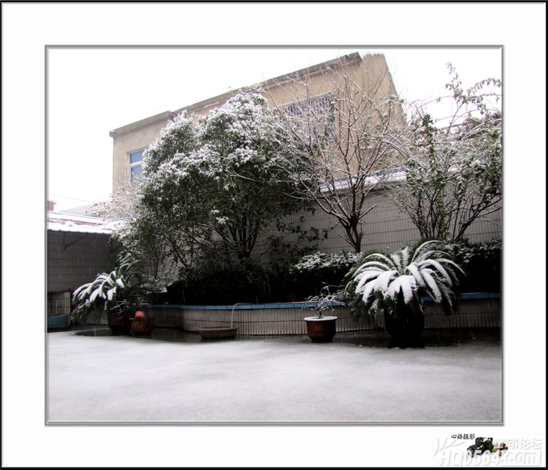 2012��ĵ�һ��ѩ08.jpg