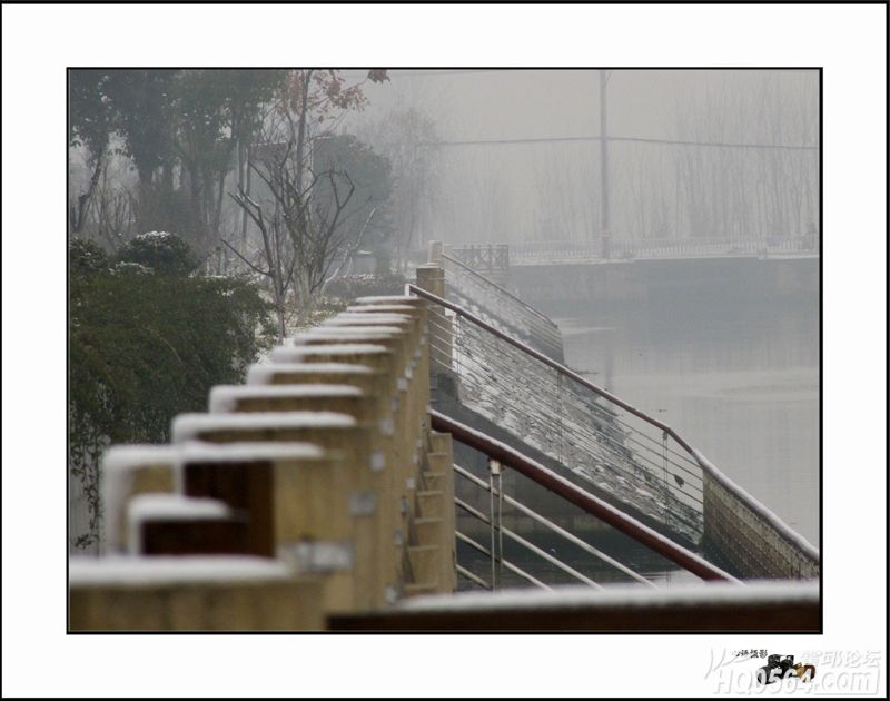 2012��ĵ�һ��ѩ010.jpg