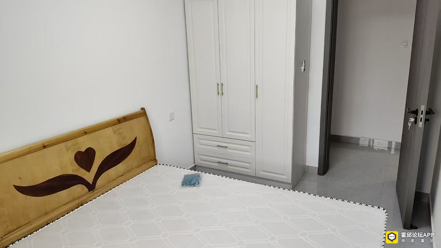 393b1ef378829590f28e222402d900e.jpg